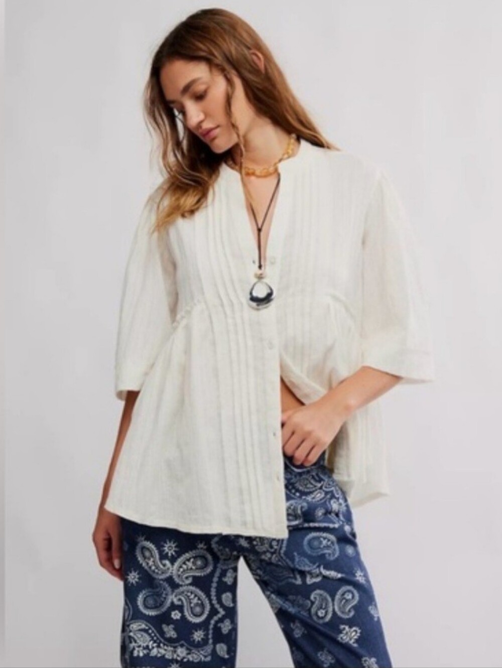 Free People We The Free Willow Button Down. NWT. Ivory